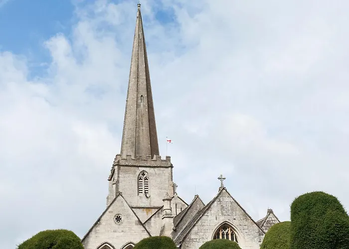 Stylish Painswick Getaway