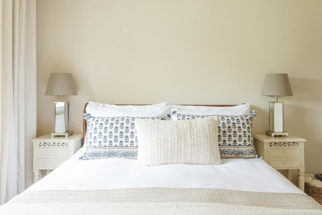 Stylish Getaway * Painswick